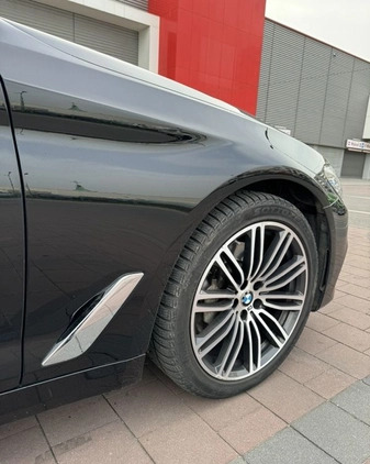 BMW Seria 5 cena 86000 przebieg: 173000, rok produkcji 2018 z Wrocław małe 137